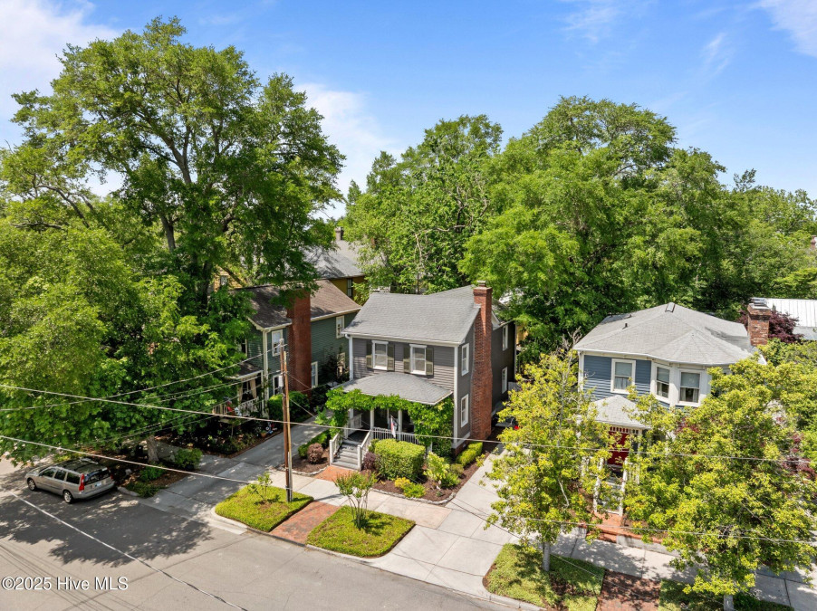 307 Nun St Wilmington, NC 28401
