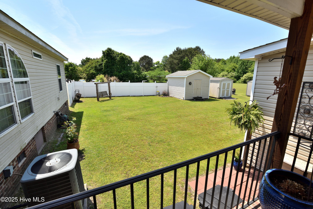 1424 Wood Duck Rd Elm City, NC 27822