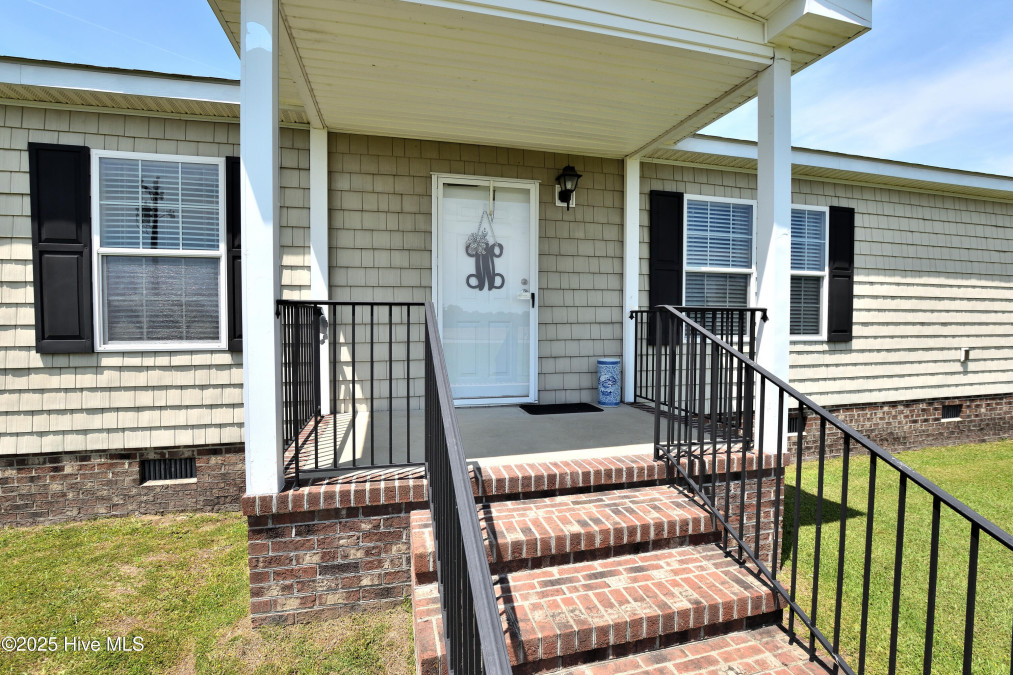 1424 Wood Duck Rd Elm City, NC 27822
