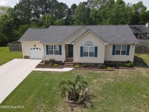 2801 Fletcher Ct Castle Hayne, NC 28429