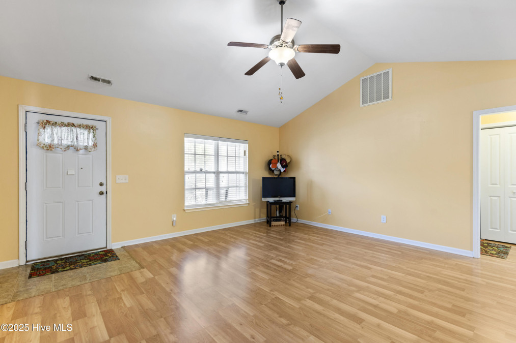 8602 Heirloom Dr Leland, NC 28451