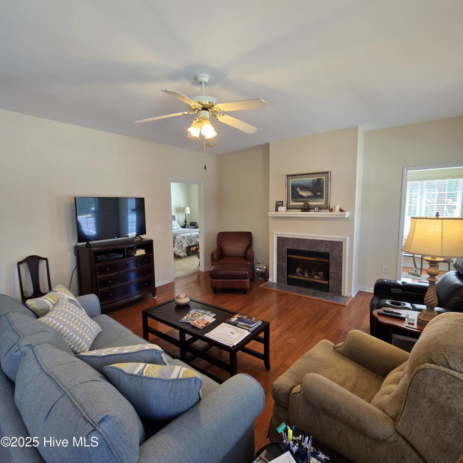 2223 Locksley Woods Dr Greenville, NC 27858