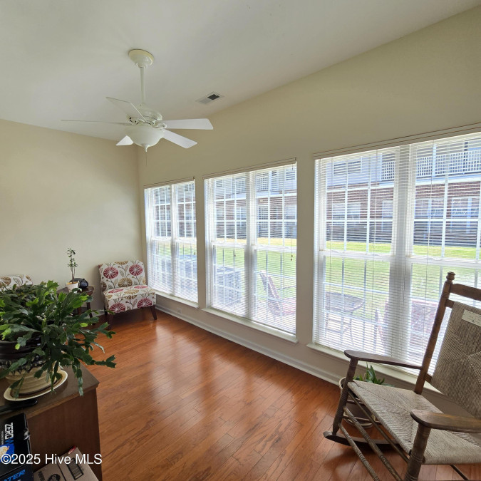 2223 Locksley Woods Dr Greenville, NC 27858