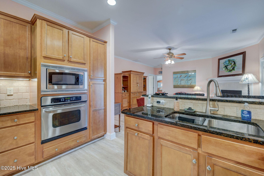 1105 Avebury Ct Leland, NC 28479