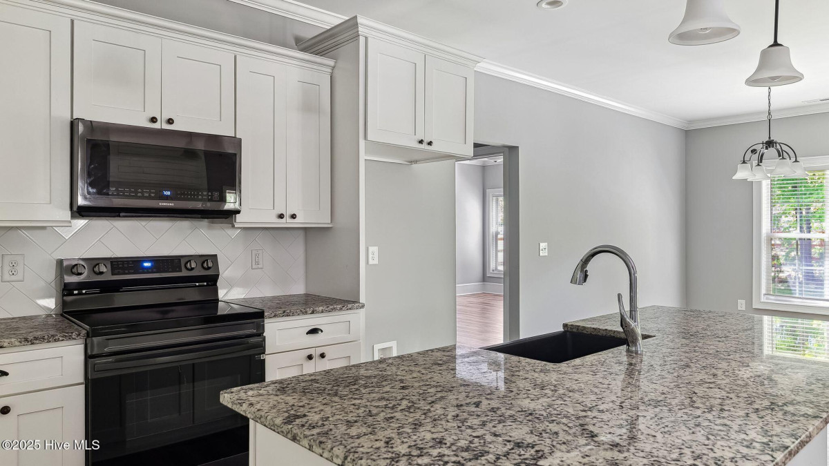 300 Diamondhead Dr Pinehurst, NC 28374