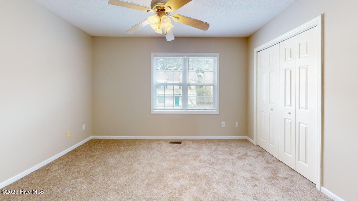 150 Cornerstone Pl Jacksonville, NC 28546