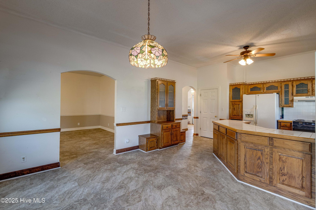 606 Cherry Rd Washington, NC 27889