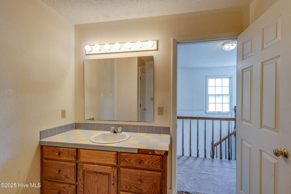 606 Cherry Rd Washington, NC 27889