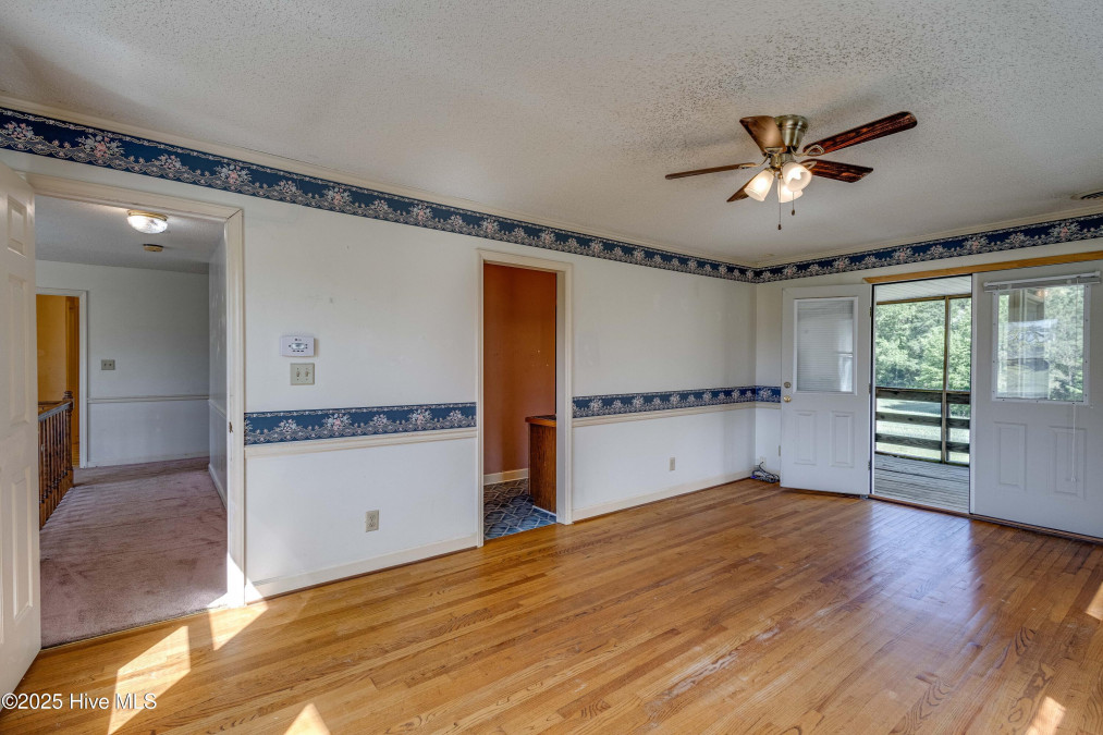 606 Cherry Rd Washington, NC 27889