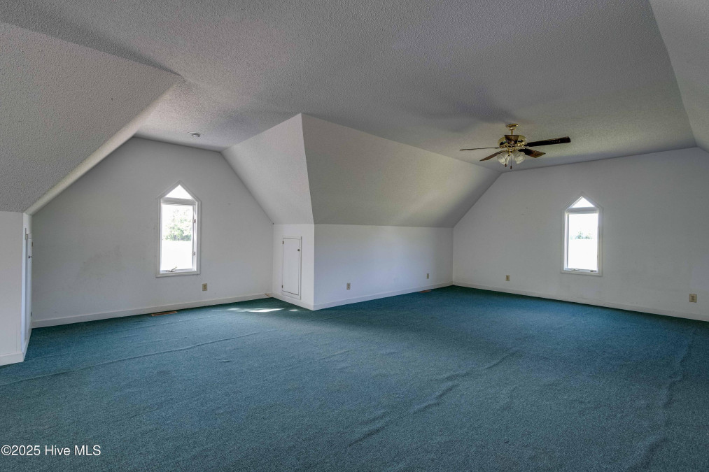606 Cherry Rd Washington, NC 27889