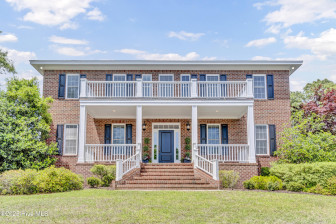 104 River Ct Wilmington, NC 28412