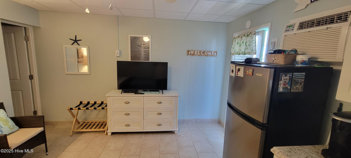 303 Henderson Blvd Atlantic Beach, NC 28512