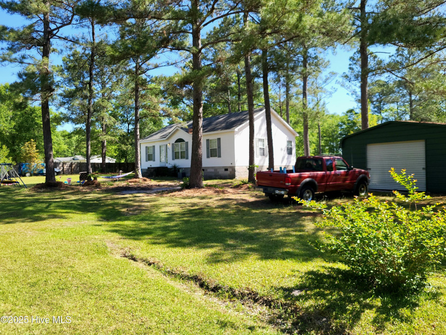 451 Luther Banks Rd Richlands, NC 28574