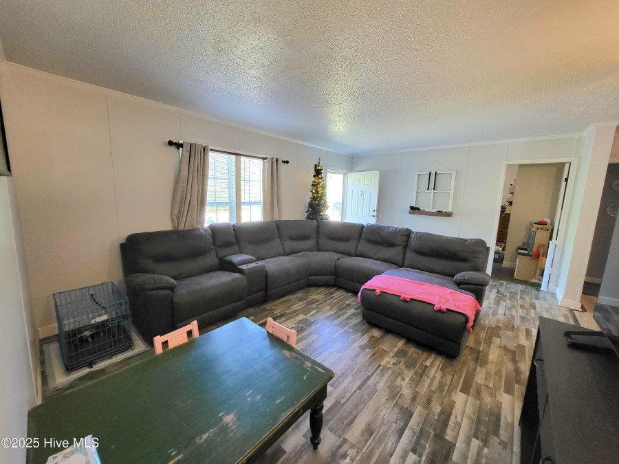 451 Luther Banks Rd Richlands, NC 28574
