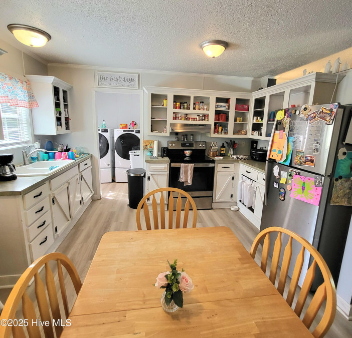 451 Luther Banks Rd Richlands, NC 28574