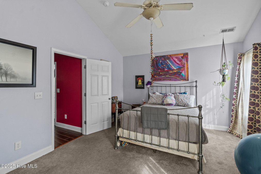 7306 Charred Pine Dr Wilmington, NC 28411