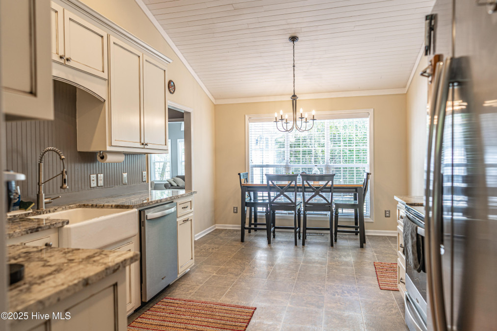 245 Sullivan Dr Carthage, NC 28327