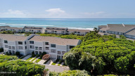 289 Salter Path Rd Pine Knoll Shores, NC 28512