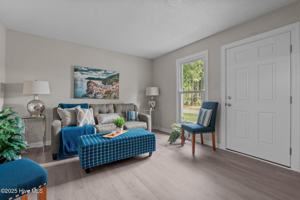 623 Lincoln Dr Kenly, NC 27542