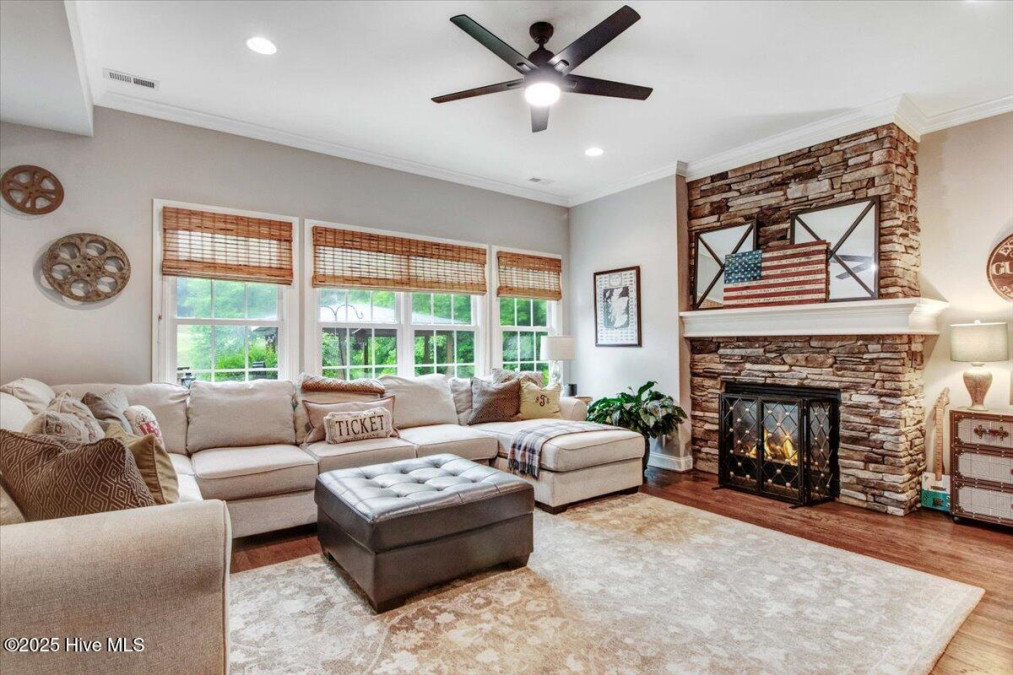233 Hein Dr Clayton, NC 27527