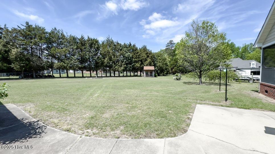 404 Lane Tree Dr Goldsboro, NC 27530
