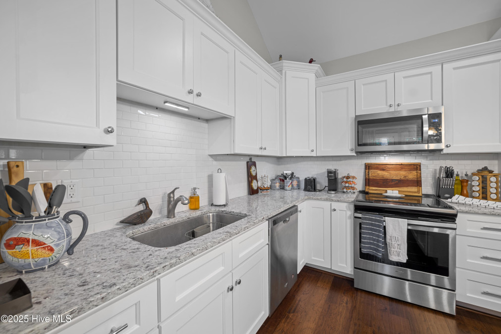 316 Camp Creek Dr Oriental, NC 28571