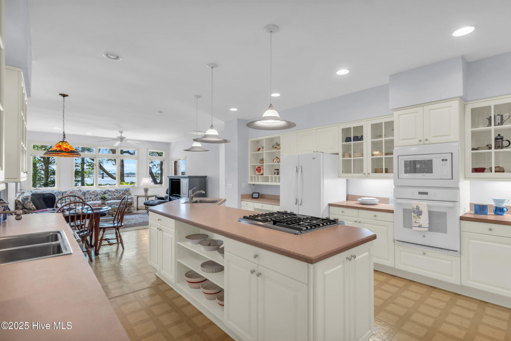 524 Admirals Ct Bolivia, NC 28422