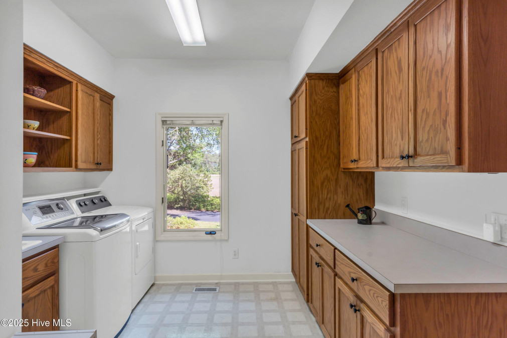 524 Admirals Ct Bolivia, NC 28422