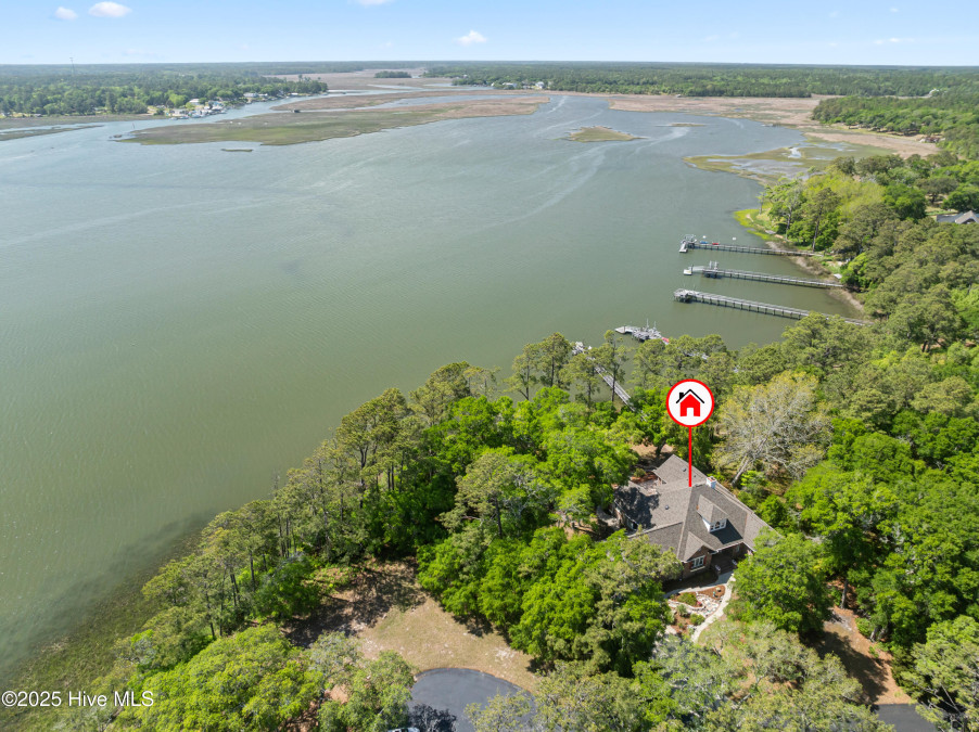 524 Admirals Ct Bolivia, NC 28422
