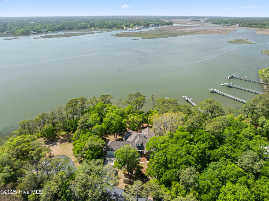 524 Admirals Ct Bolivia, NC 28422