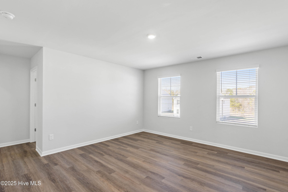 164 Squires Run Ln Richlands, NC 28574