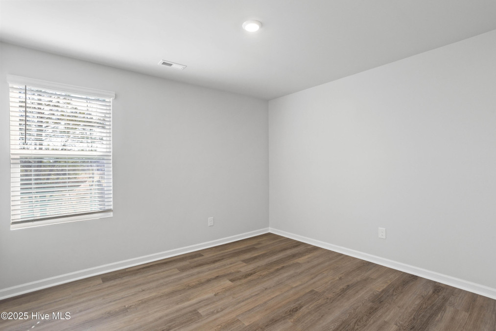 164 Squires Run Ln Richlands, NC 28574