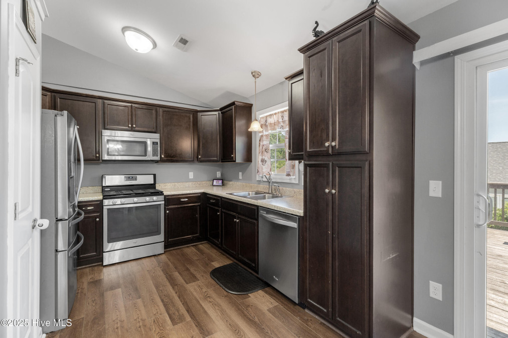 1511 Reagan Ct Leland, NC 28451