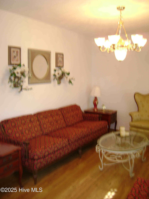501 Us 13 And 17 S Windsor, NC 27983