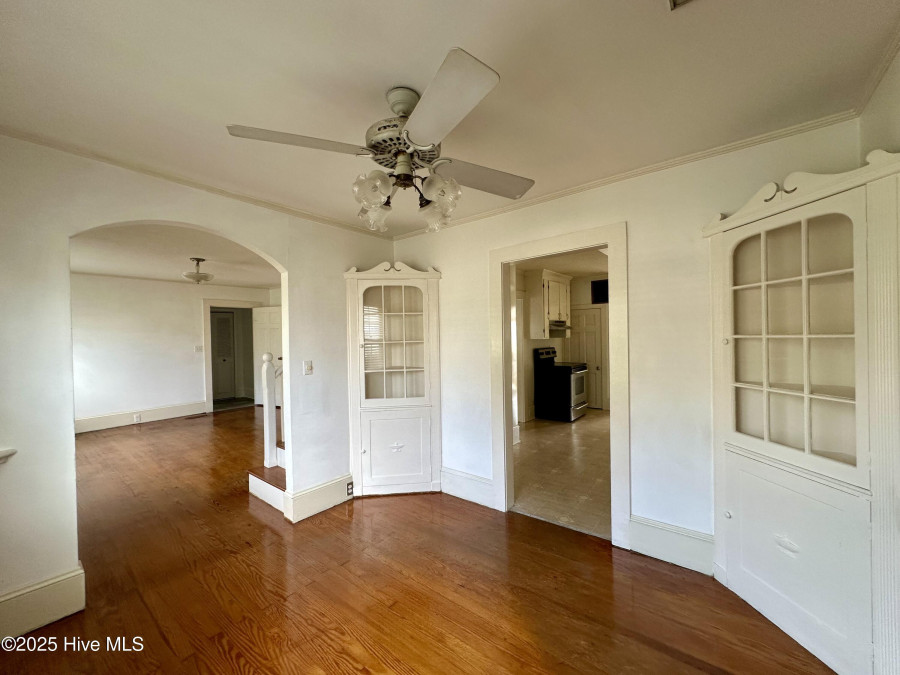 1102 Sterlingworth St Windsor, NC 27983