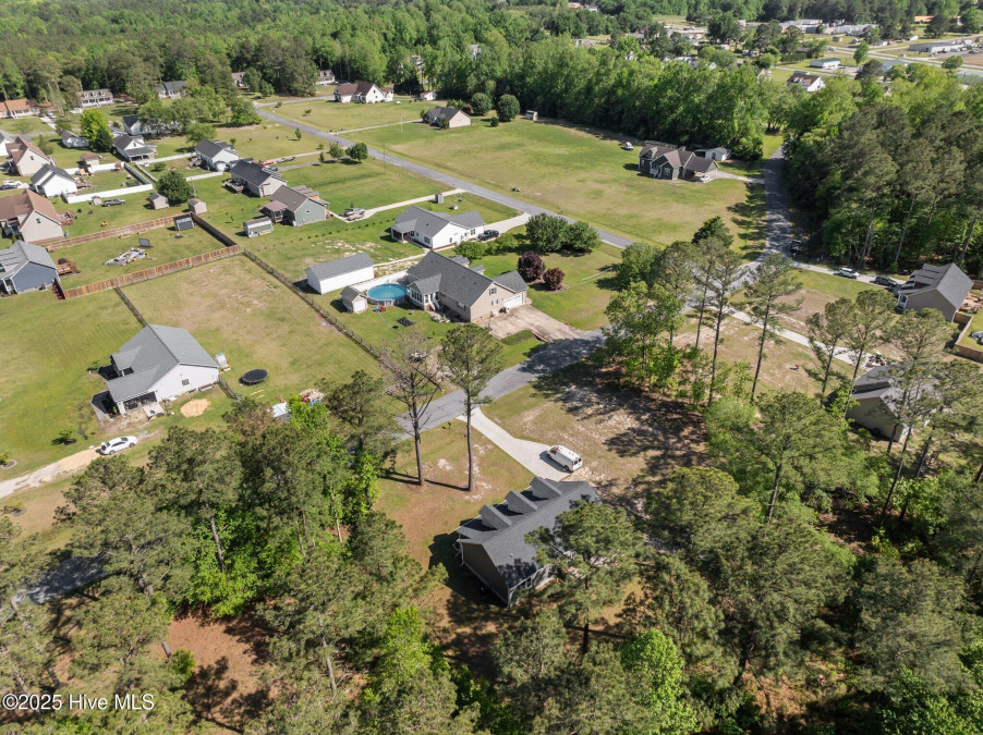 1203 English Colony Pl Washington, NC 27889