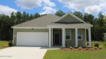 1236 Woodhouse Dr Ash, NC 28420
