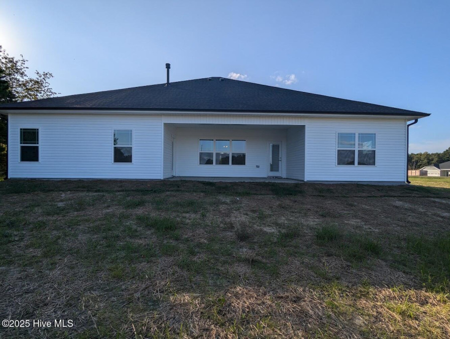 600 Sweet Potato Ln Nashville, NC 27856