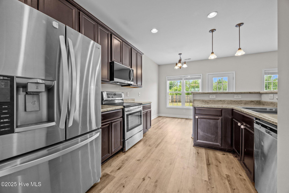 305 Spring Maple Way Richlands, NC 28574