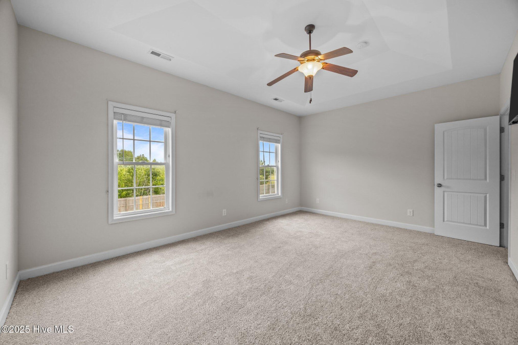 305 Spring Maple Way Richlands, NC 28574