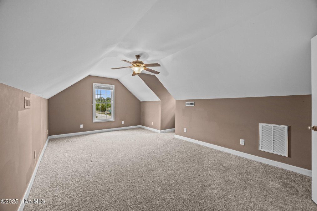 305 Spring Maple Way Richlands, NC 28574