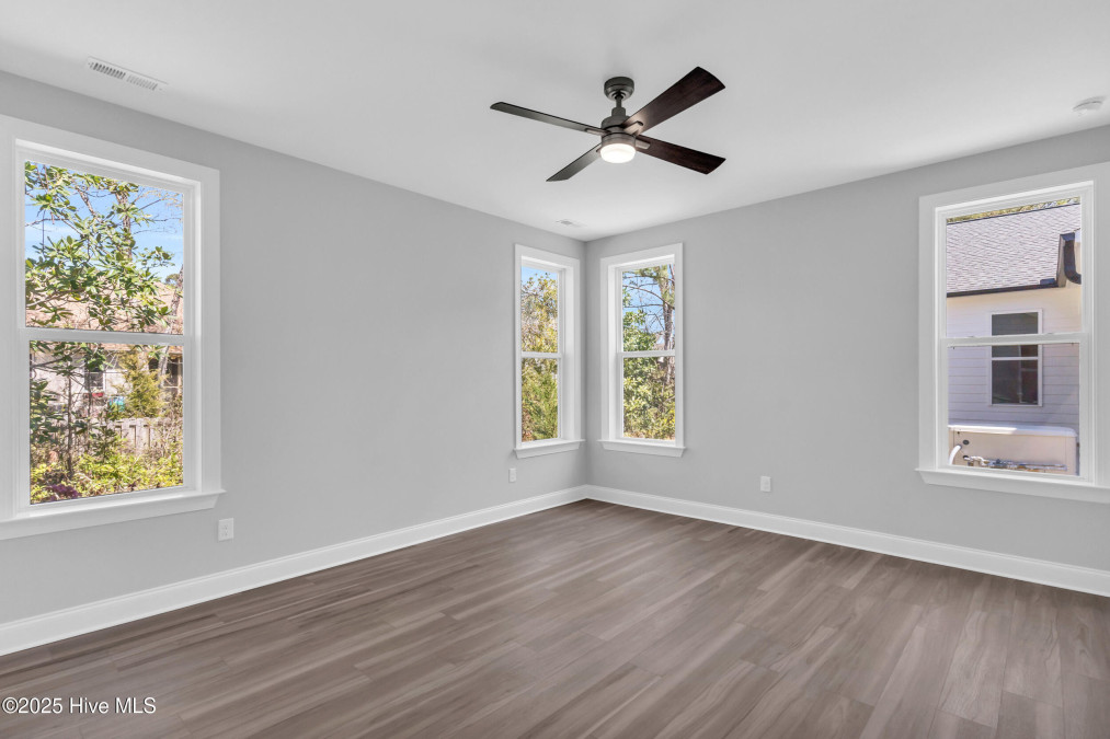 3159 Painted Turtle Loop Wilmington, NC 28409