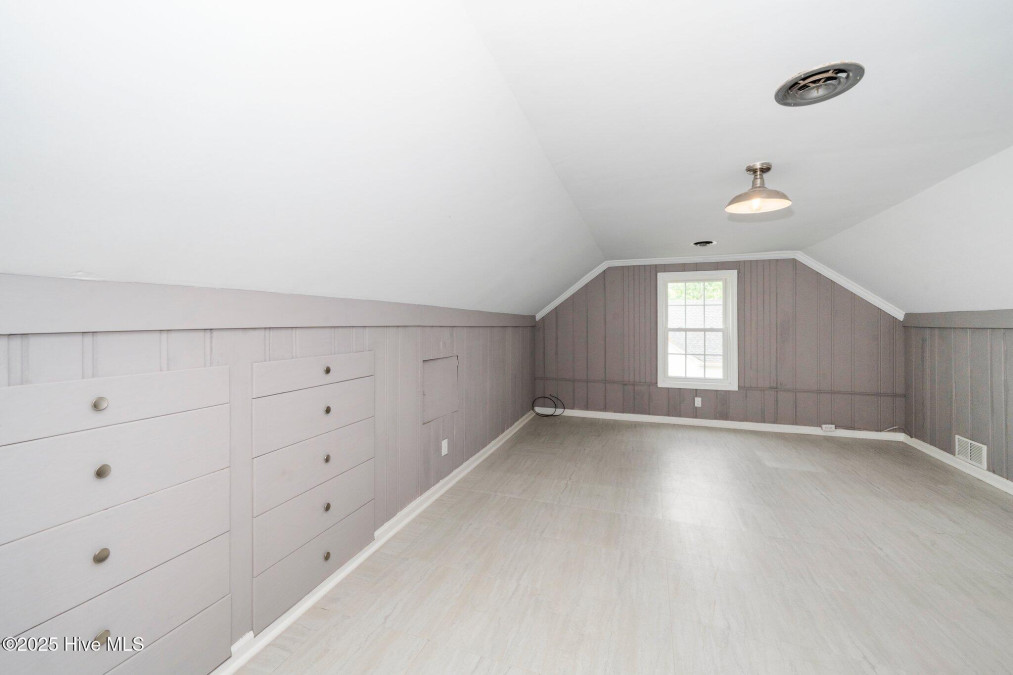 208 Andrews Ave Goldsboro, NC 27530