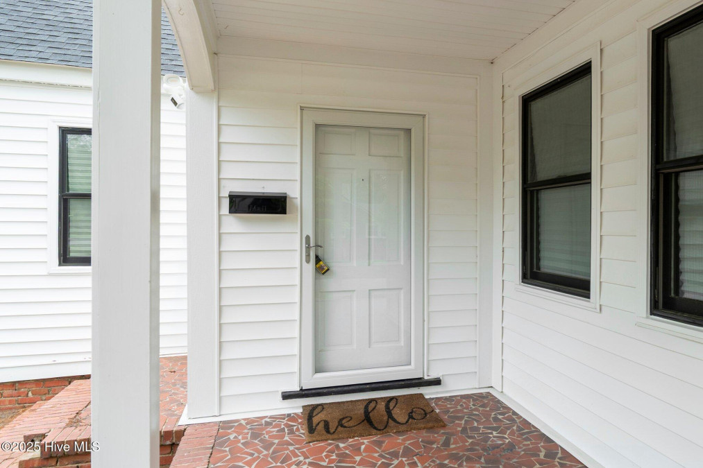 208 Andrews Ave Goldsboro, NC 27530