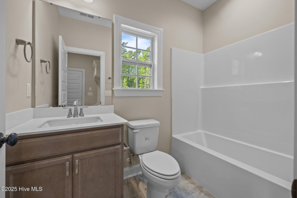 312 Oleander Dr Greenville, NC 27858