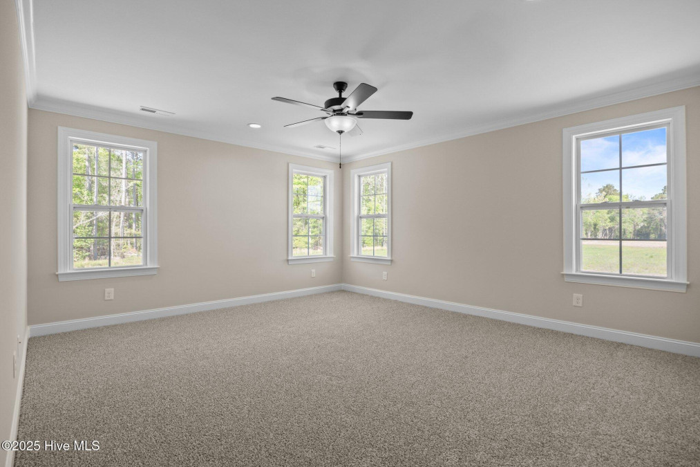 312 Oleander Dr Greenville, NC 27858
