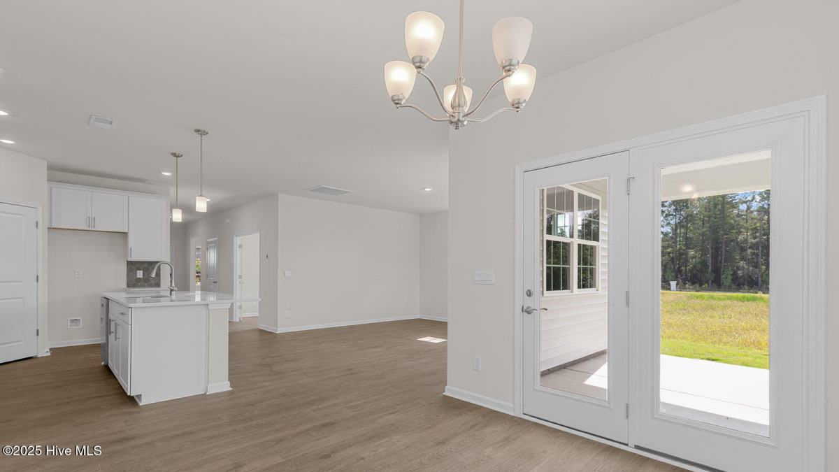 742 Lazy Elm Ln Aberdeen, NC 28315