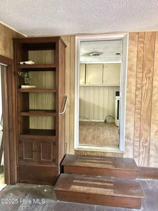 109 Coopers Ln Elizabeth City, NC 27909