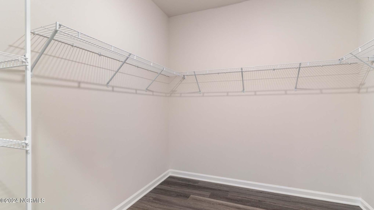 1214 Woodhouse Dr Ash, NC 28420