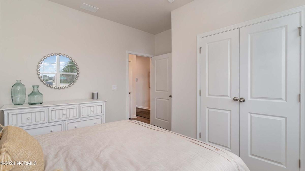 1214 Woodhouse Dr Ash, NC 28420